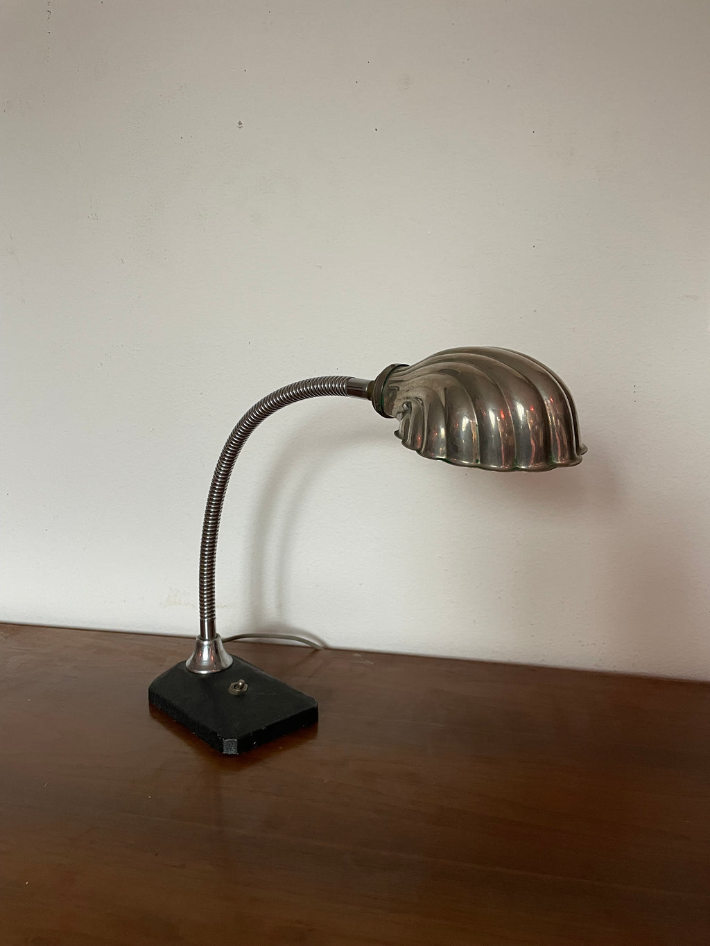 chrome shell gooseneck desk lamp
