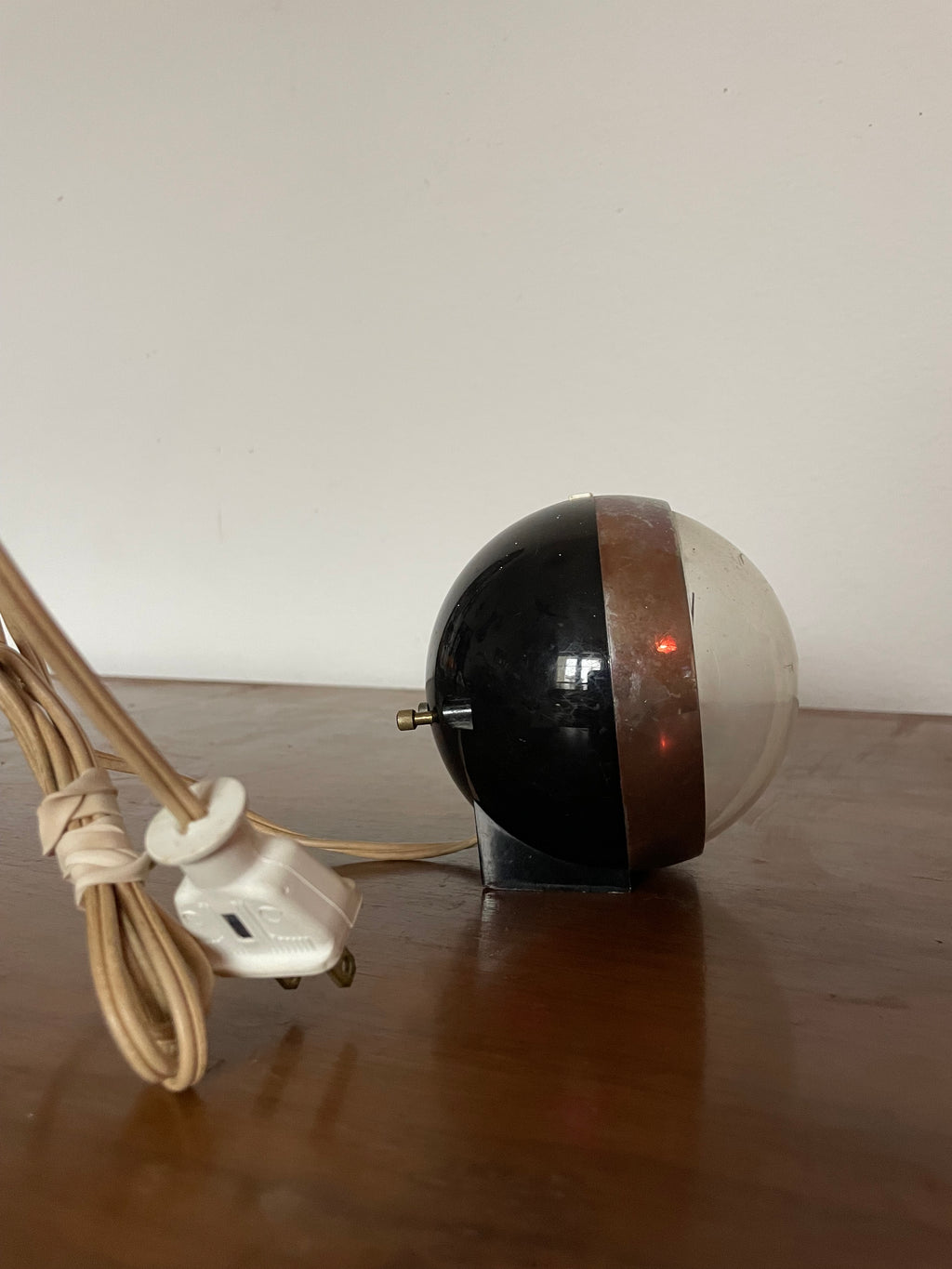 50’s bakelite ge orb alarm clock