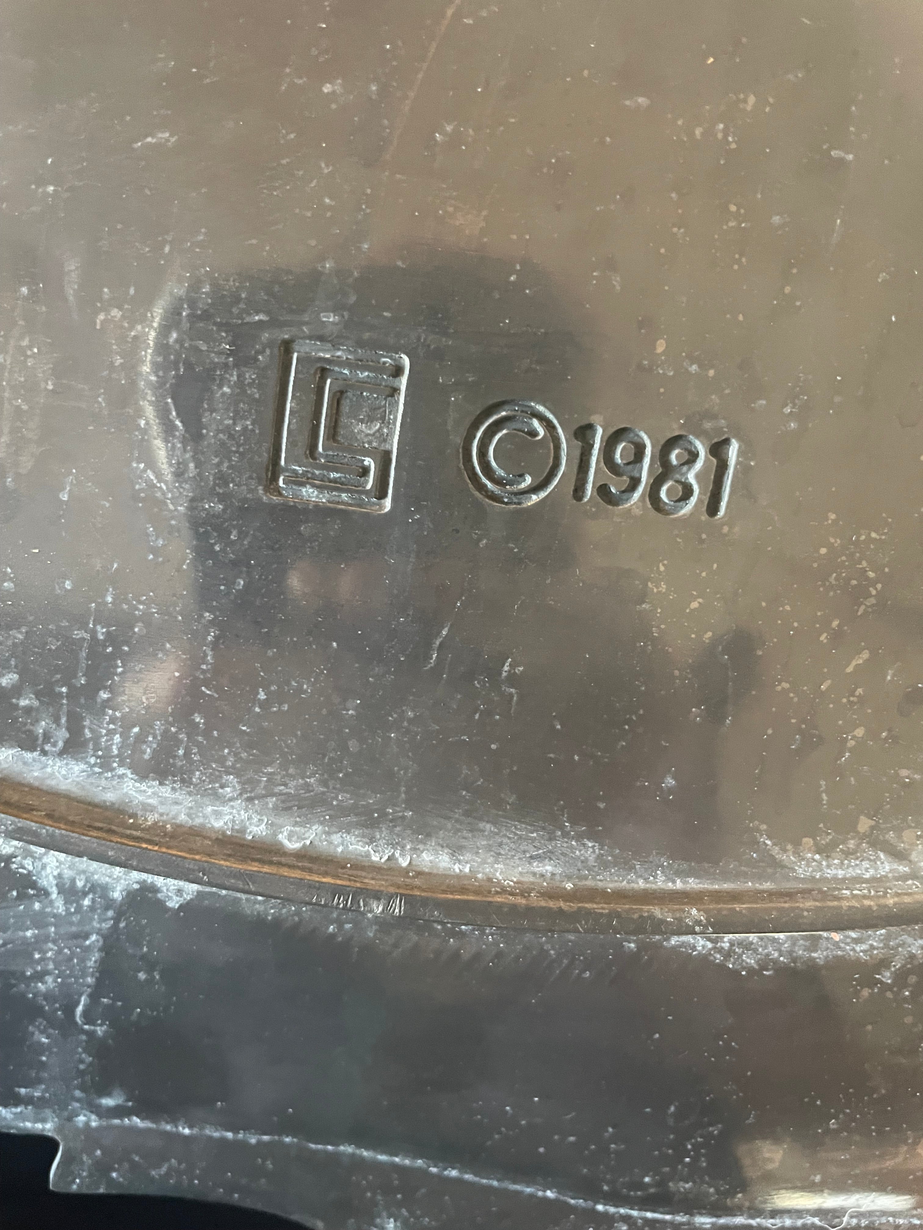 1981 Aluminum Cow That is Serving