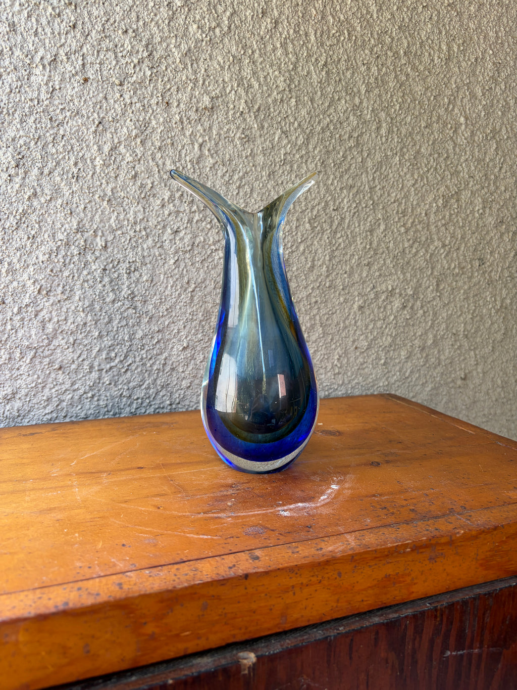 unmarked Murano Somnerso glass vase