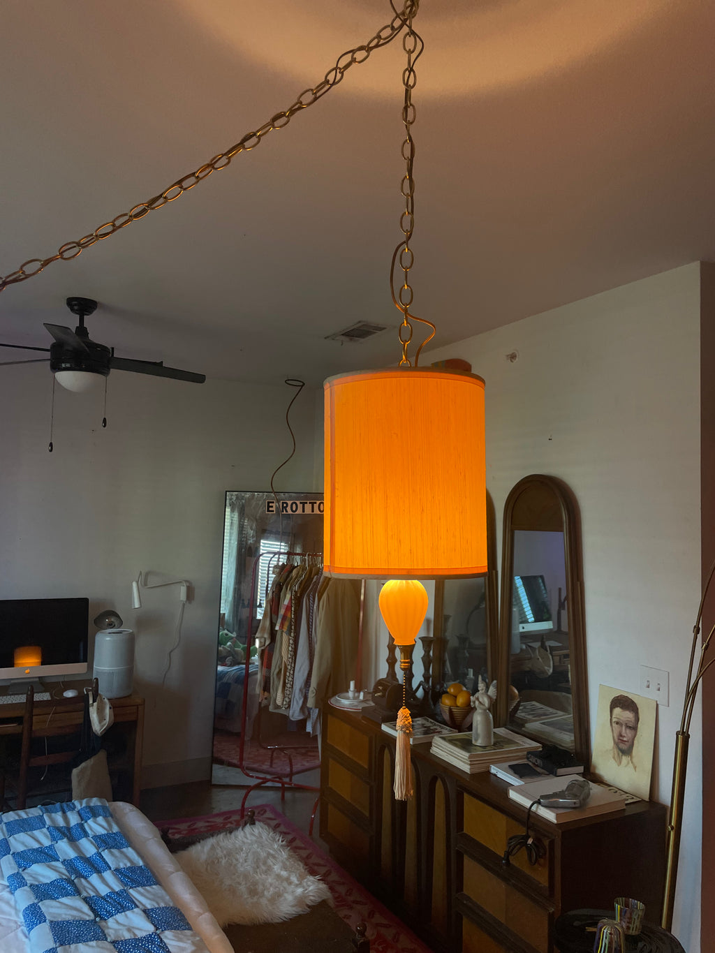 swag pendant with balloon drop lamp