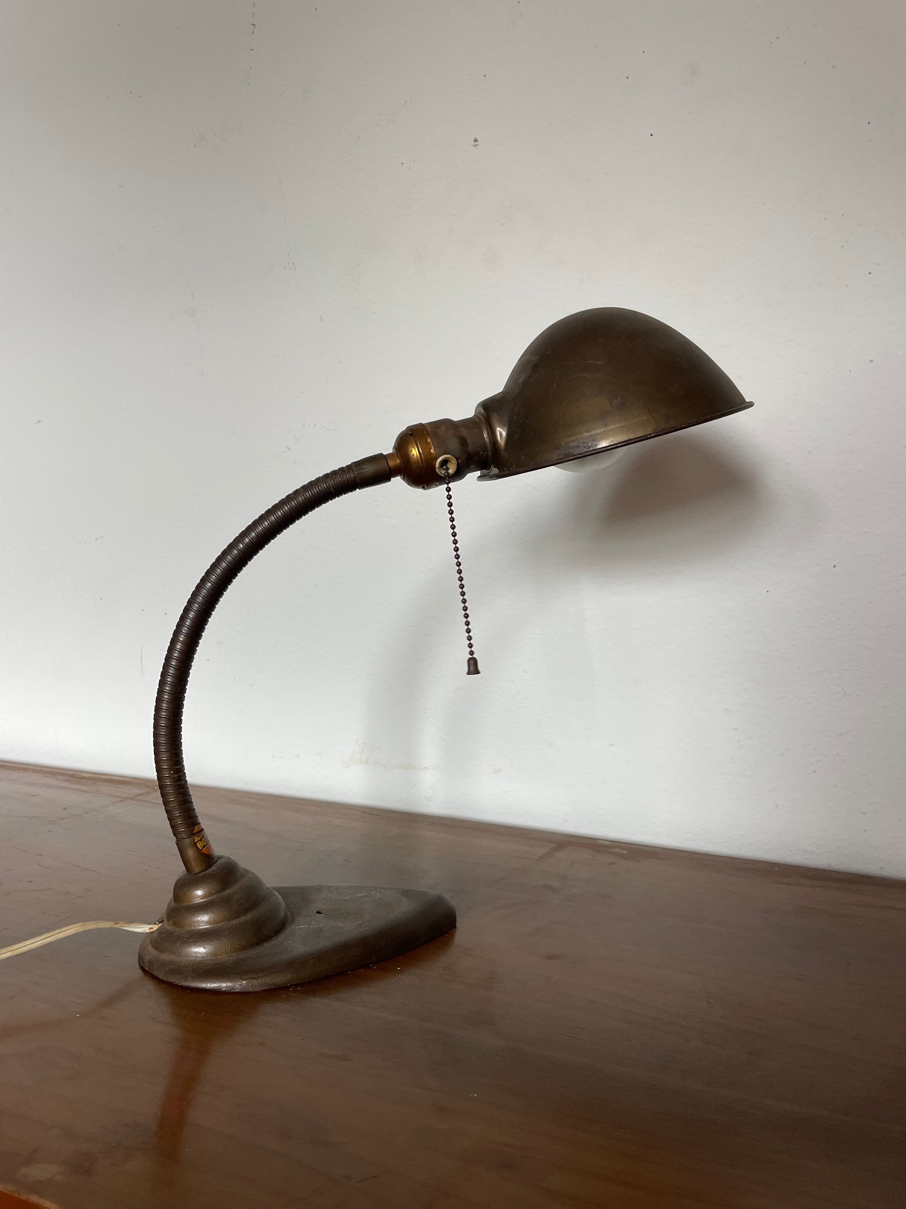 40's gooseneck desk lamp "the eagle"