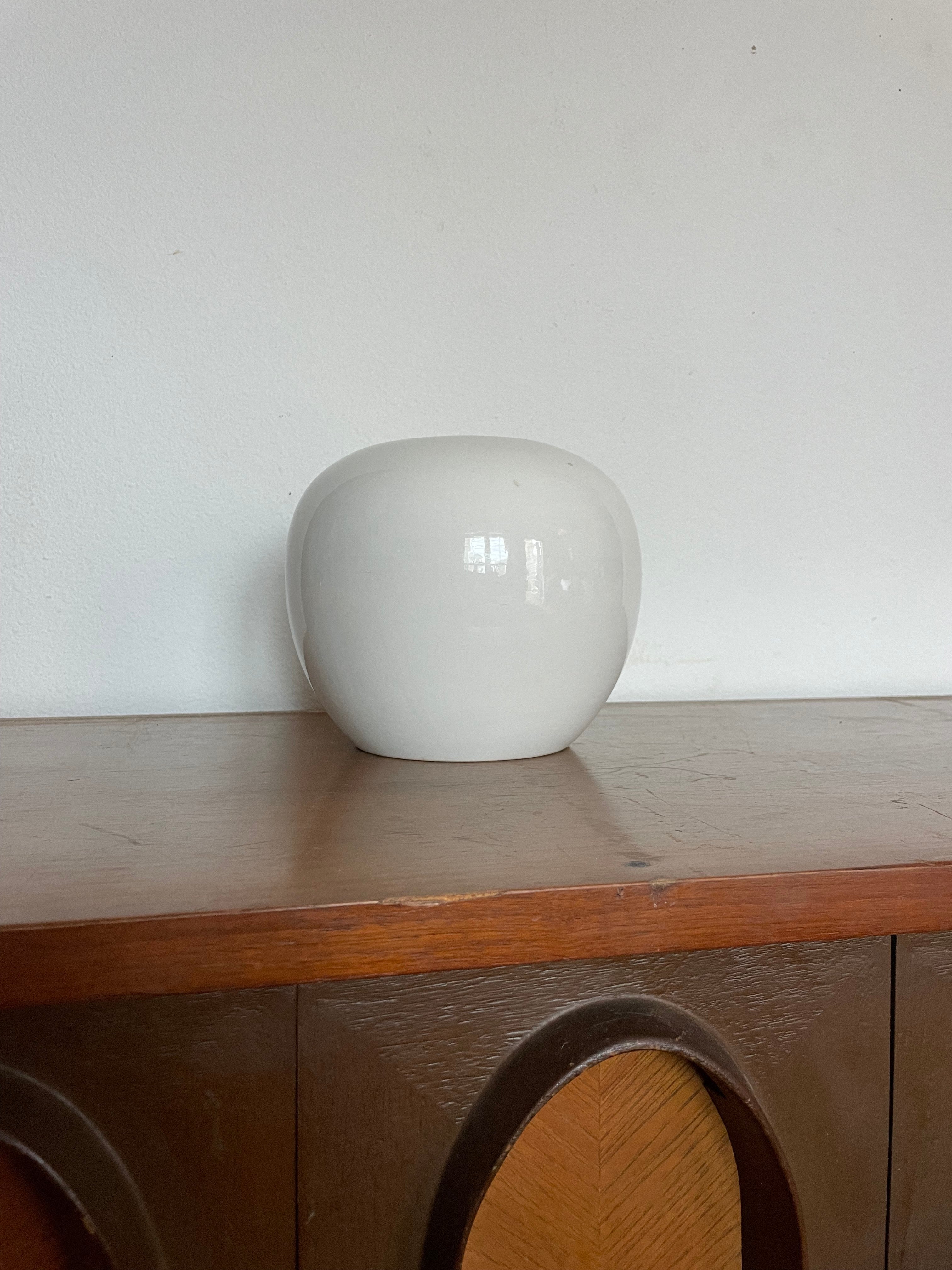 mod sneaky little globular ceramic pot